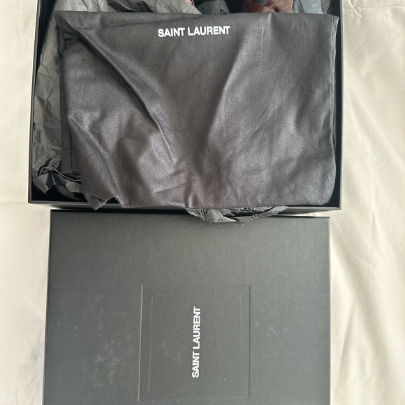 Saint Laurent
Tribute 105MM Croc-Embossed Leather Sandals - Picture 7 of 11